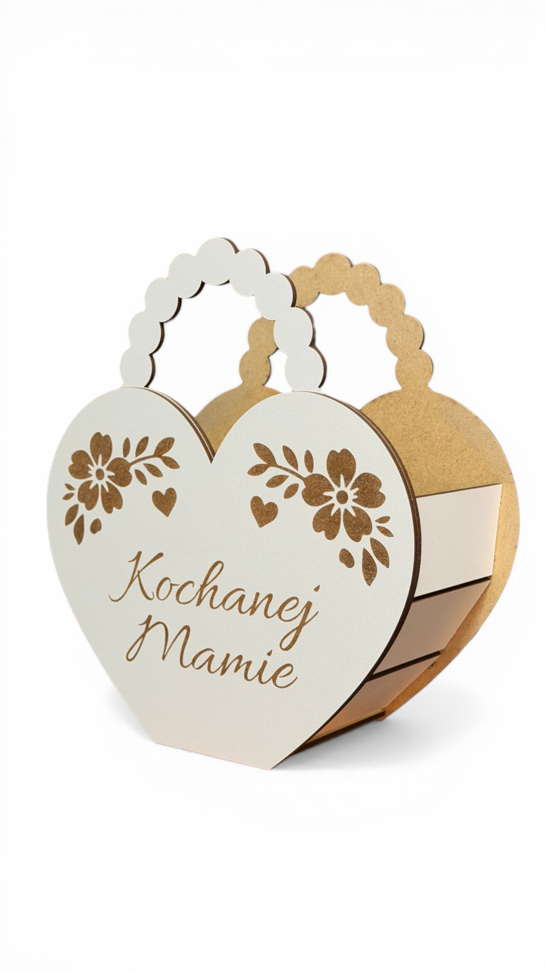 Pudełko prezentowe dla mamy „Kochanej Mamie” – serce z grawerem